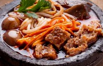 砂鍋土豆粉真能火？創(chuàng)業(yè)者必看！低成本高回報(bào)的爆品秘訣！