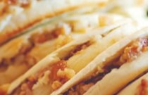 傳統(tǒng)美食肉夾饃如何逆襲成網(wǎng)紅？小李獨(dú)家創(chuàng)業(yè)秘籍！