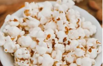 如何讓爆米花成創(chuàng)業(yè)爆品？揭秘張偉如何將影院小食變身品牌傳奇！