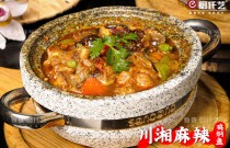 香妃雞戀上魚爆火！跨界美食如何吸引顧客？競爭力何在？速探！