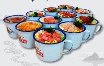 茶缸飯爆火！傳統(tǒng)美食怎么逆襲？創(chuàng)業(yè)者速看其奧秘！