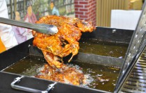 鐵板雞架風(fēng)靡全國(guó)，創(chuàng)業(yè)者紛紛投身！怎么脫穎而出，速看秘訣！