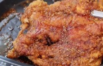 鐵板雞架的腌制方法：讓你的味蕾飛起來(lái)！