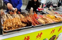 在哪里學(xué)路邊攤小吃技術(shù)？輕松開啟你的美味創(chuàng)業(yè)之路