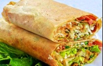 掌握煎餅果子技術(shù)，學會制作最正宗的街頭美味。