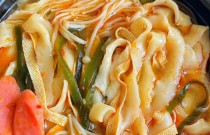 想學(xué)板面去哪里學(xué)比較好？學(xué)會這門手藝，輕松開店月入上萬！