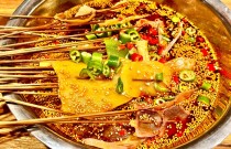 餐飲培訓(xùn)去哪里學(xué)最好？選擇專業(yè)機構(gòu)輕松學(xué)習正宗技藝