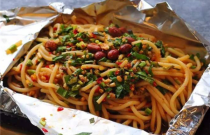 想學(xué)包燒米線？手把手教學(xué)，學(xué)會獨特技藝快速上手