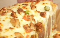 聊城培訓(xùn)小吃課程去哪里學(xué)？正宗披薩技術(shù)助你輕松創(chuàng)業(yè)