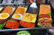 想擺鍋巴飯攤位？掌握這些技巧，讓你開店無憂！