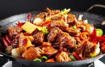 新手開(kāi)干鍋雞店避坑指南！技術(shù)培訓(xùn)如何選擇？3個(gè)關(guān)鍵讓你少走彎路！