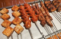 一個人怎么擺攤賣燒烤？看完這篇你就有底了！