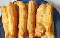 新手學做油條難嗎？掌握訣竅，人人能學會！