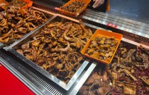 熱鹵做法和配方難不難？掌握關(guān)鍵比例，地?cái)偵夥€(wěn)賺不賠！