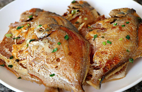 香煎深海魚(yú)