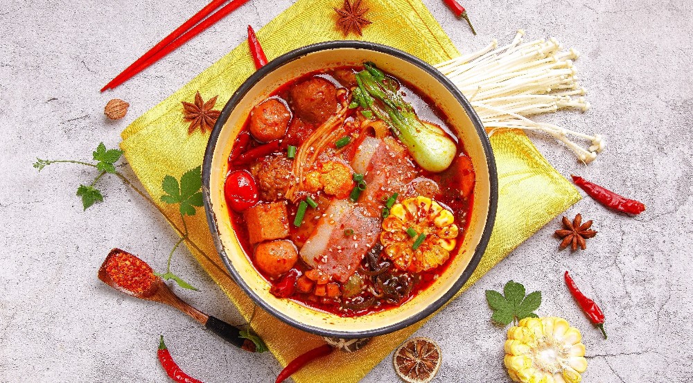 想開麻辣燙店？開麻辣燙店的費(fèi)用解析，創(chuàng)業(yè)成本詳解！