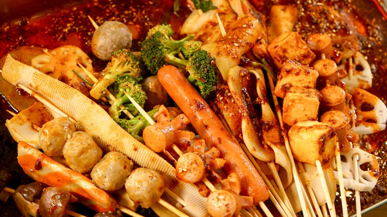 想學麻辣燙技術？來廚仟藝，學最正宗的麻辣燙制作方法！