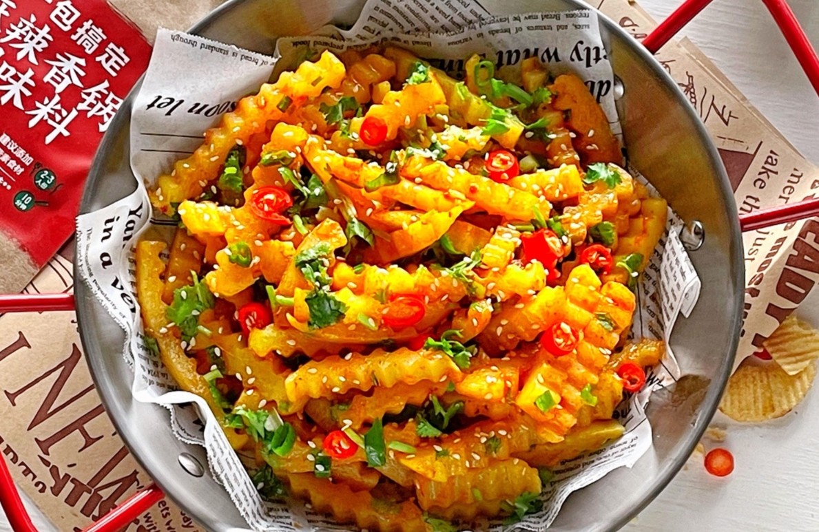 狼牙土豆怎么做才正宗？5個(gè)關(guān)鍵步驟教你打造街頭熱銷小吃！