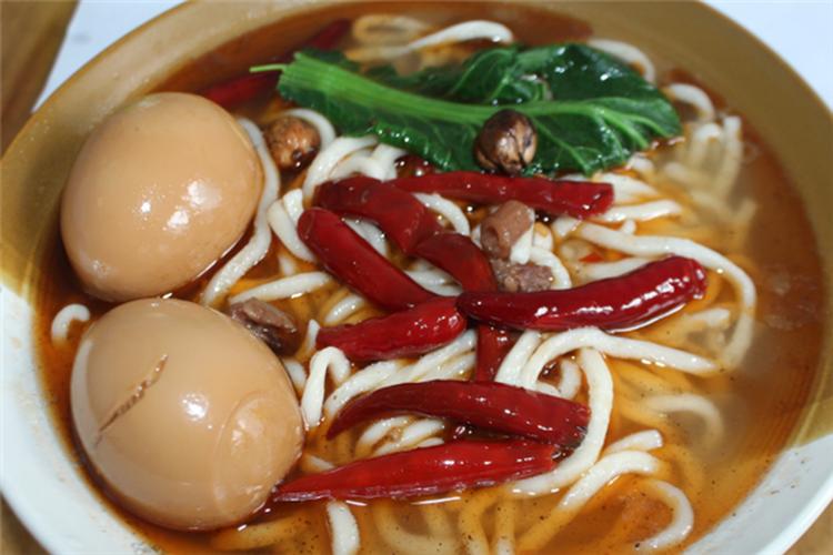 想開面館到哪里學(xué)技術(shù)？3個關(guān)鍵問題幫你找到答案！