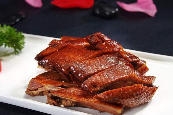 ??正宗鹵鴨配方大公開！從選料到熬制，手把手教你做出老輩傳下的地道鹵味?