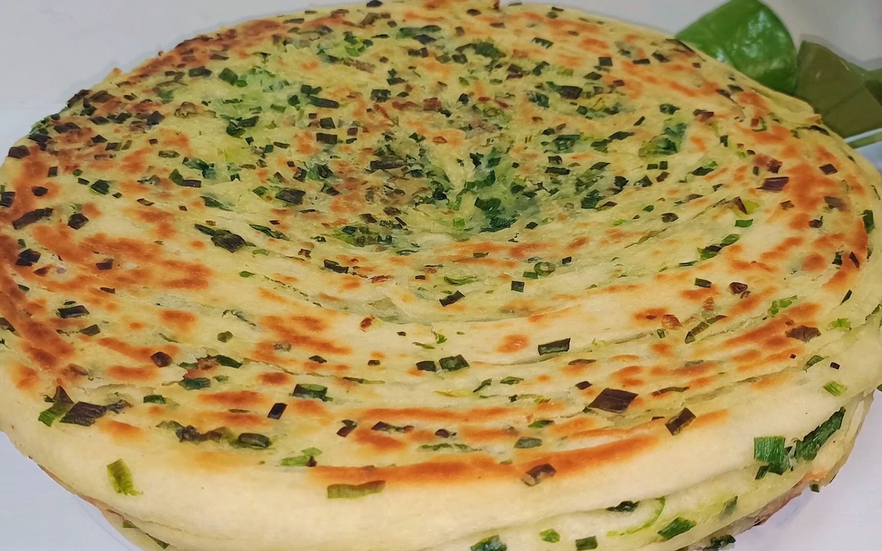 香蔥大餅撒料秘制撒料？層層酥香全靠調(diào)味，這樣做出人人夸的好餅！