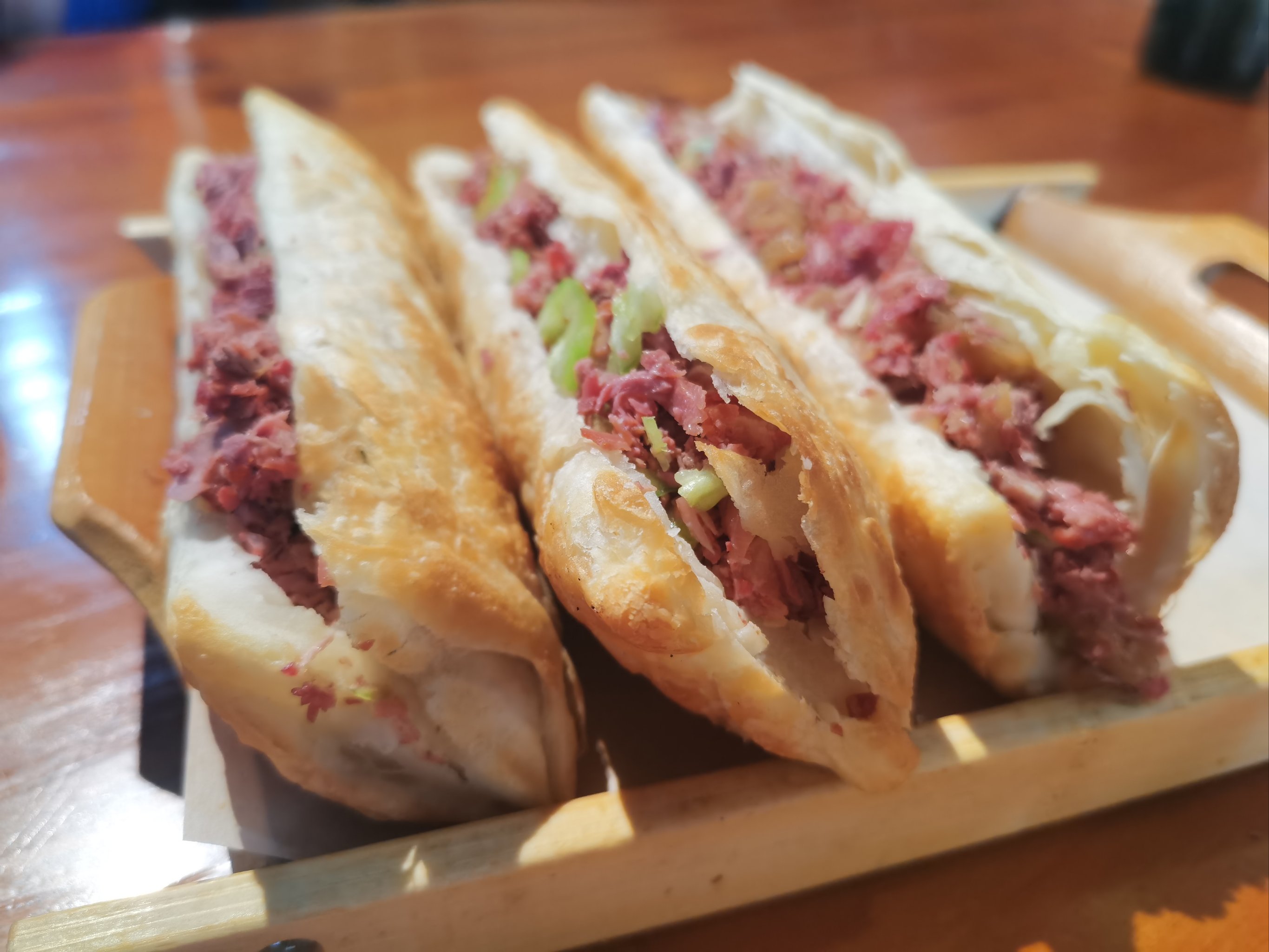 驢肉火燒去哪里學(xué)好？學(xué)成靠不靠譜，經(jīng)驗(yàn)告訴你答案！