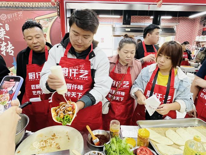炸雞饃的成本多少才算正常？賣10元到底能不能做，這筆賬很多人一開始就算錯(cuò)了